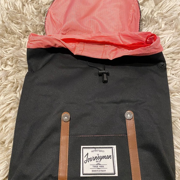 Backpack - Picture 3 of 3